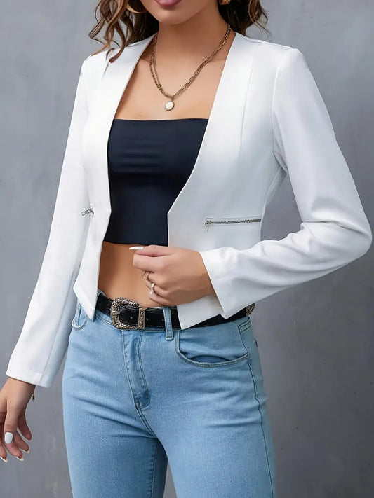 Eda | Elegant short blazer with zip pocket