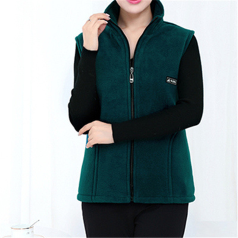 Camille® | Modern and fashionable winter clothing item.