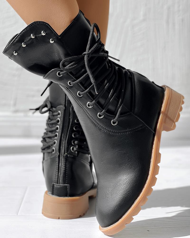 Helga | Modern and supportive orthopedic boots.