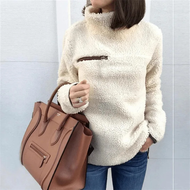 Zenaida | Elegant and casual winter garment