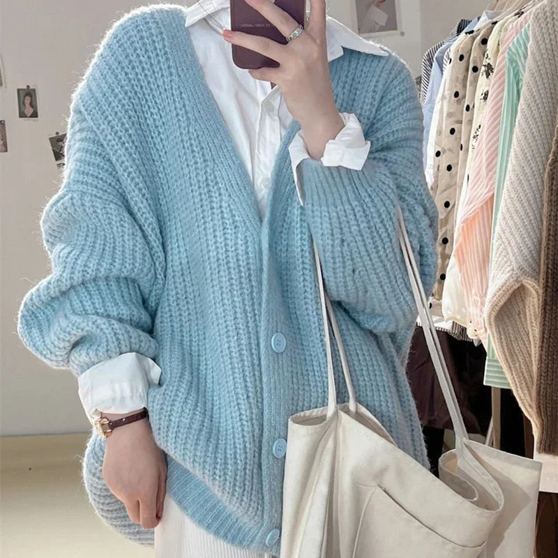 Elisa | Casual and comfortable winter cardigan