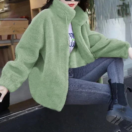 Elsa | Modern and versatile winter garment