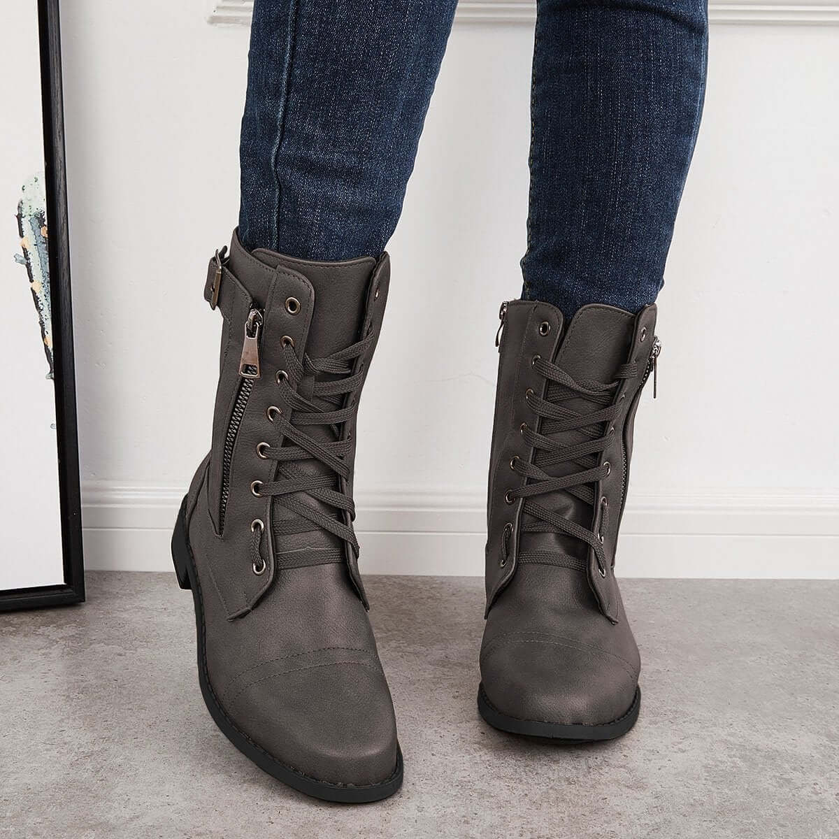 Pilar | Supportive orthopedic boots