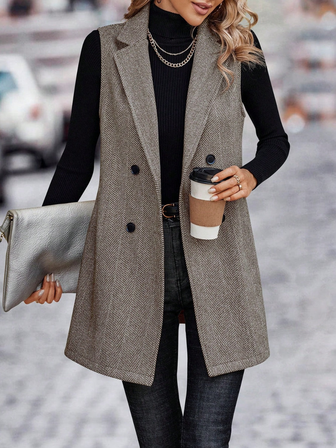 Carolin | Long cut vest coat with buttoned collar and collar