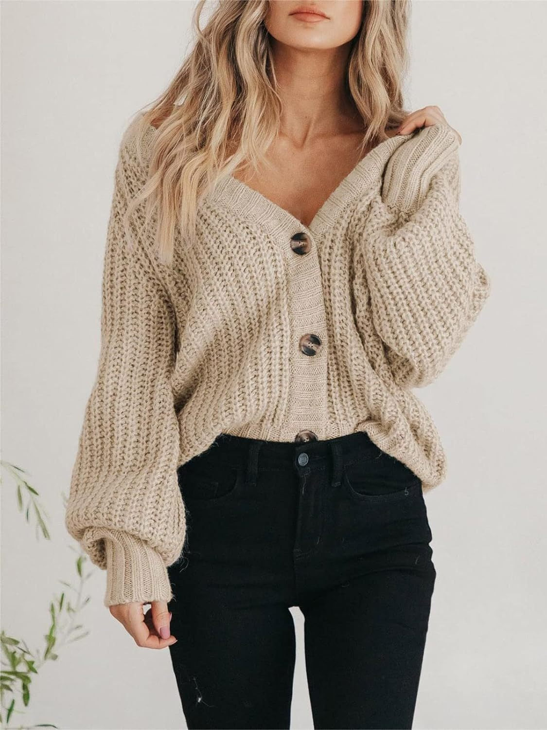 Pilar | Long sleeve cardigan with buttons
