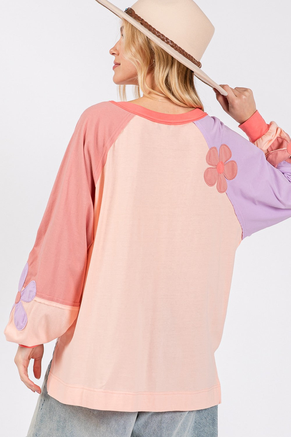 Dulce | SAGE + FIG Long sleeve top with daisy appliqué patch and full size color block