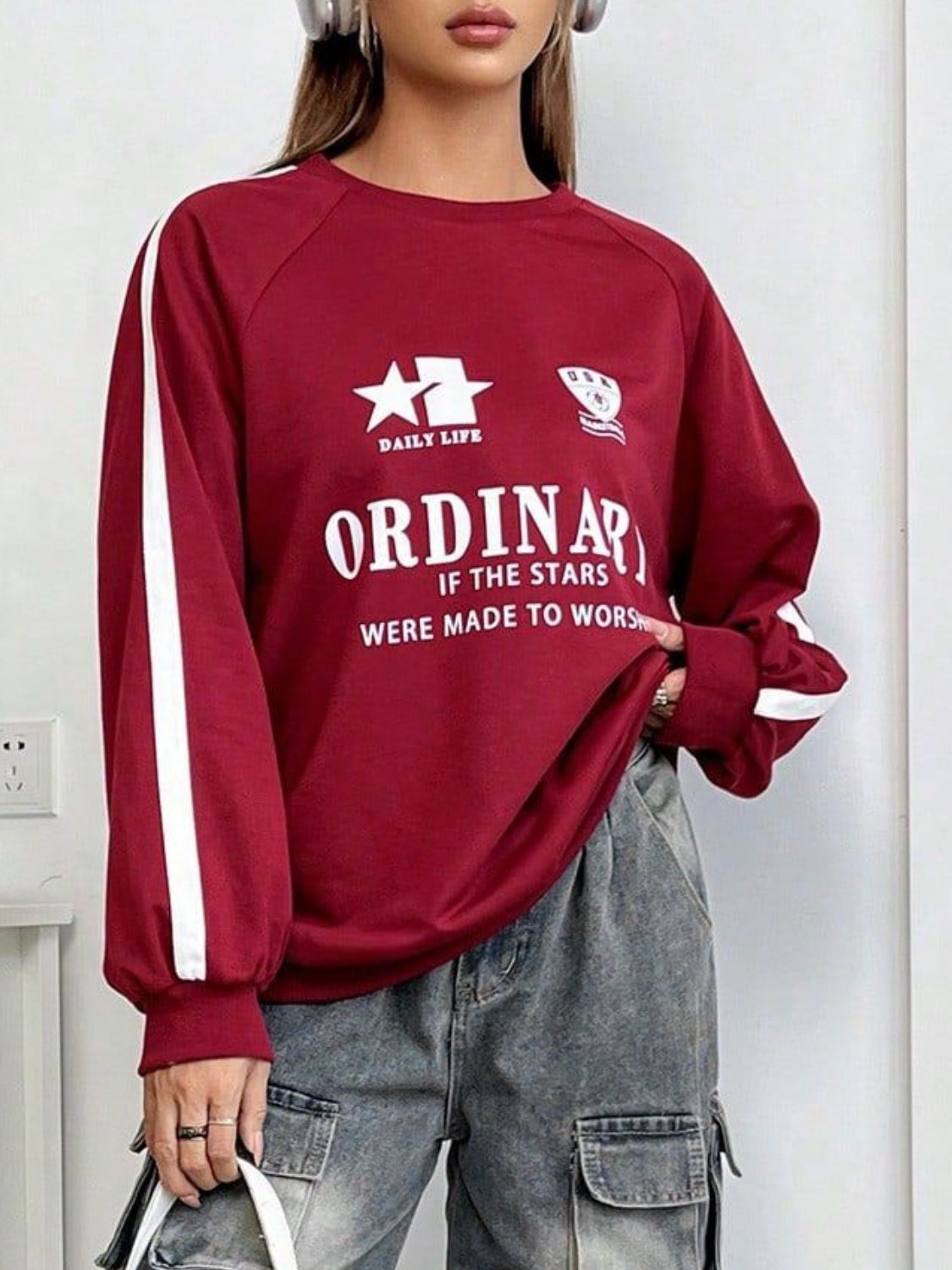 Marta | Long sleeve crew neck sweatshirt with letter graphic