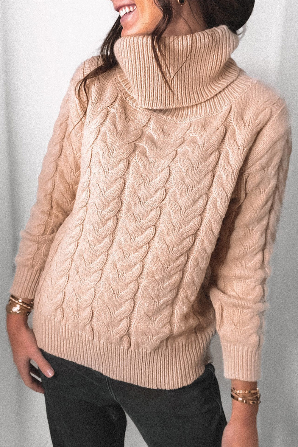 Antonella | Casual and fashionable winter sweater