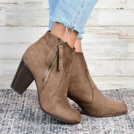 Lorena | Supportive, lightweight orthopedic boots