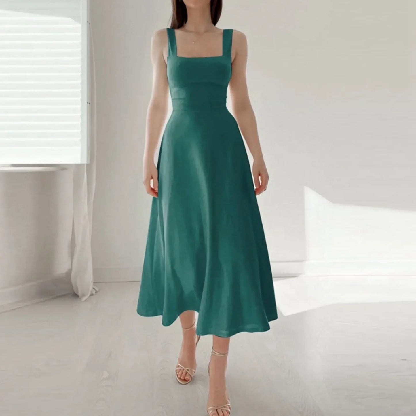 Ingrid® | Elegant Dress With Square Neckline