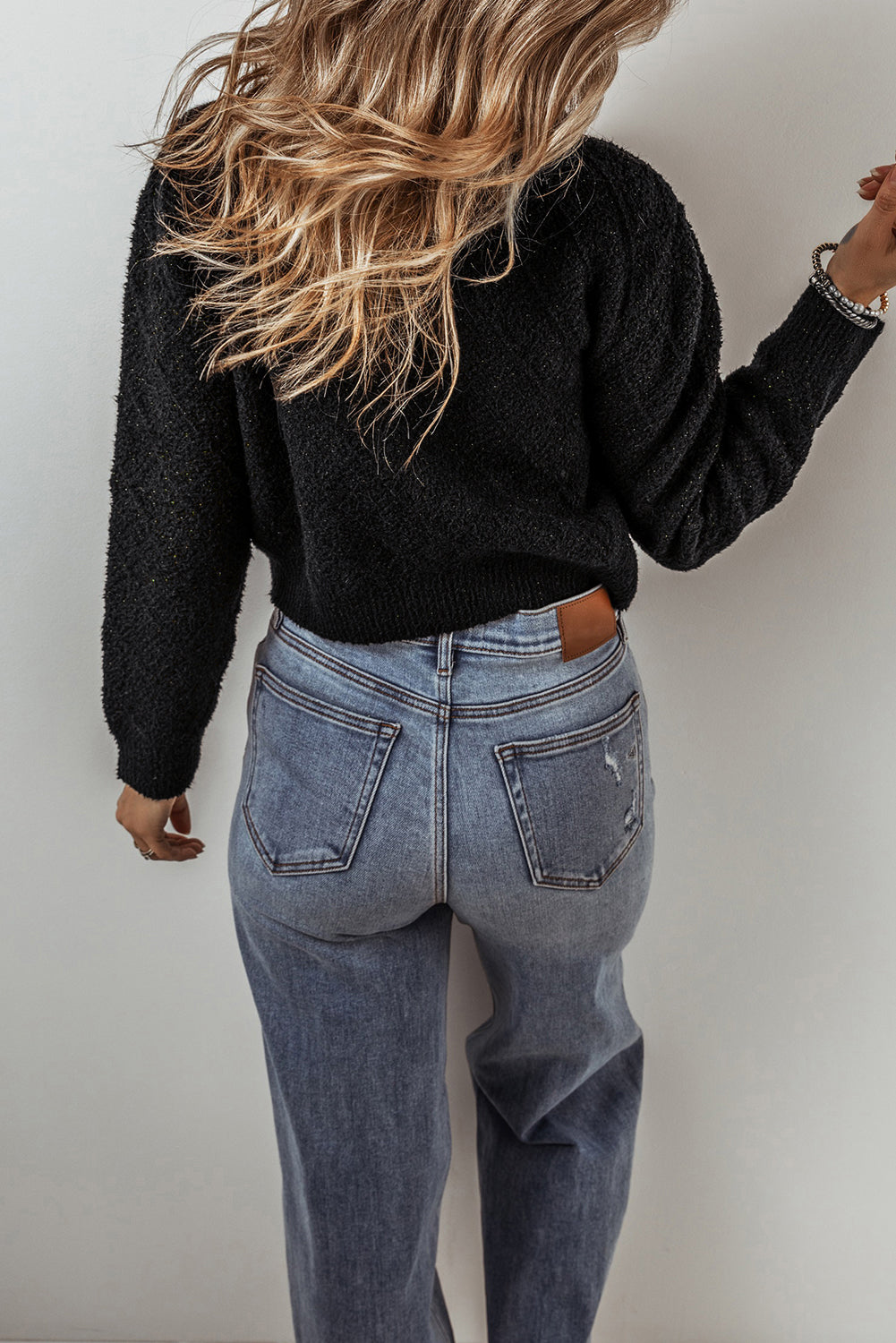 Dominique| Modern and comfortable winter cardigan