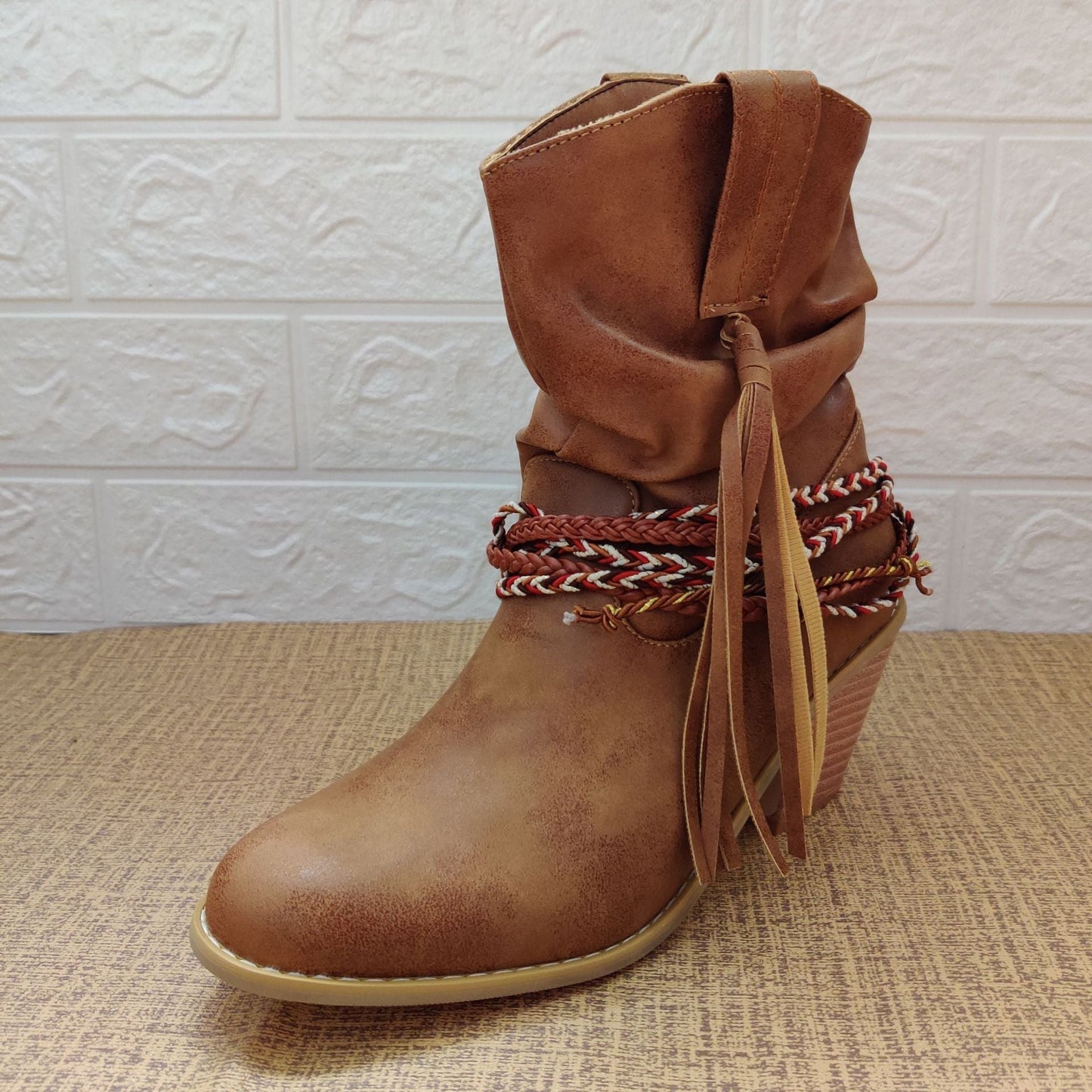 Alma | Sleek and supportive orthopedic boots