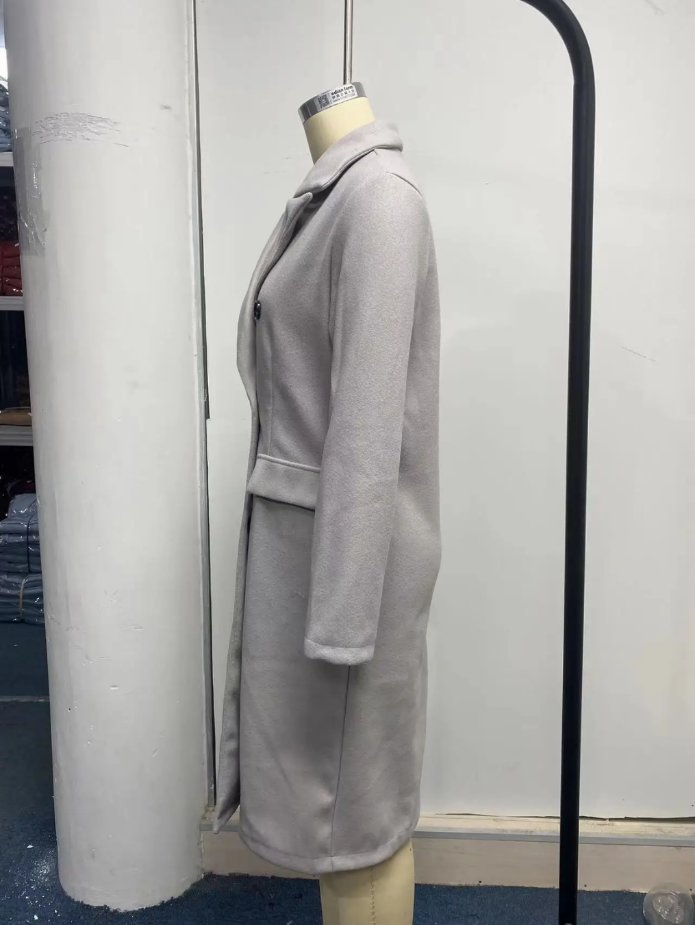 Renata | Casual and effortless winter garment