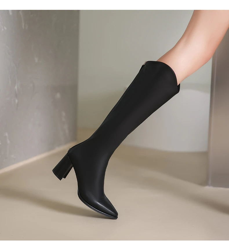 Liliana® | Elegant women's boots with zipper and high heel