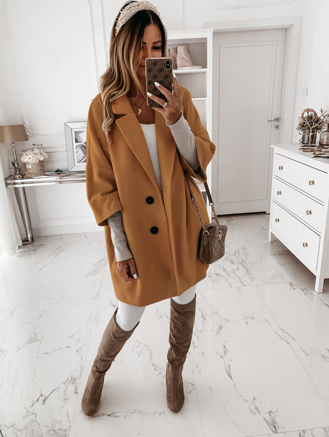 Lina | Elegant autumn and winter coat.