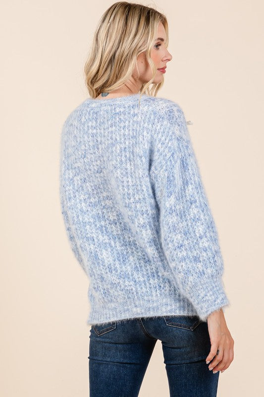 Melina | Heavy knit sweater with bow embroidery