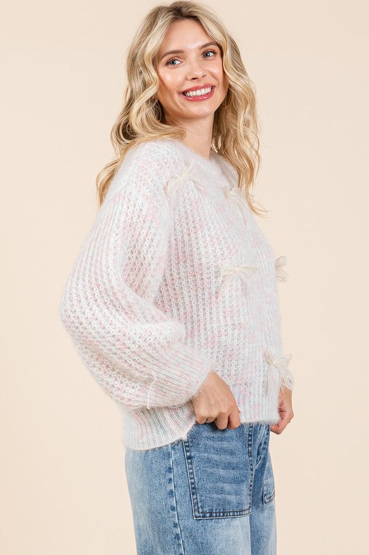 Melina | Heavy knit sweater with bow embroidery