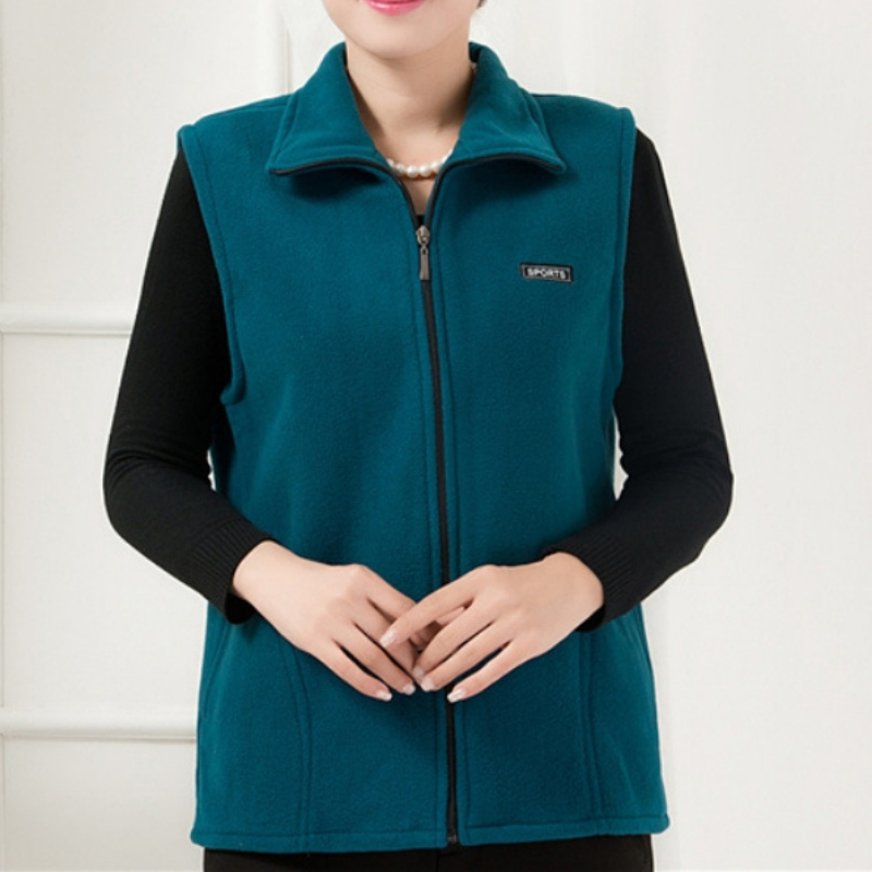 Camille | Modern and fashionable winter clothing item.