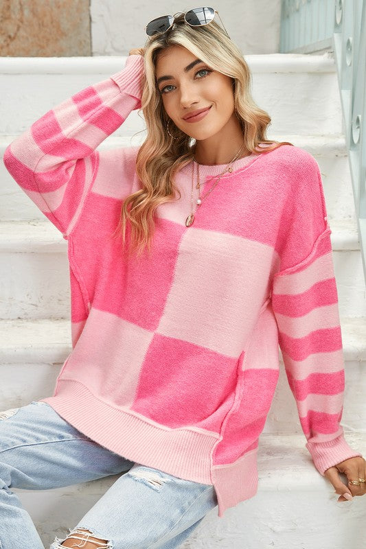 Ariadna | Checkered high-low sweater with color block stripes