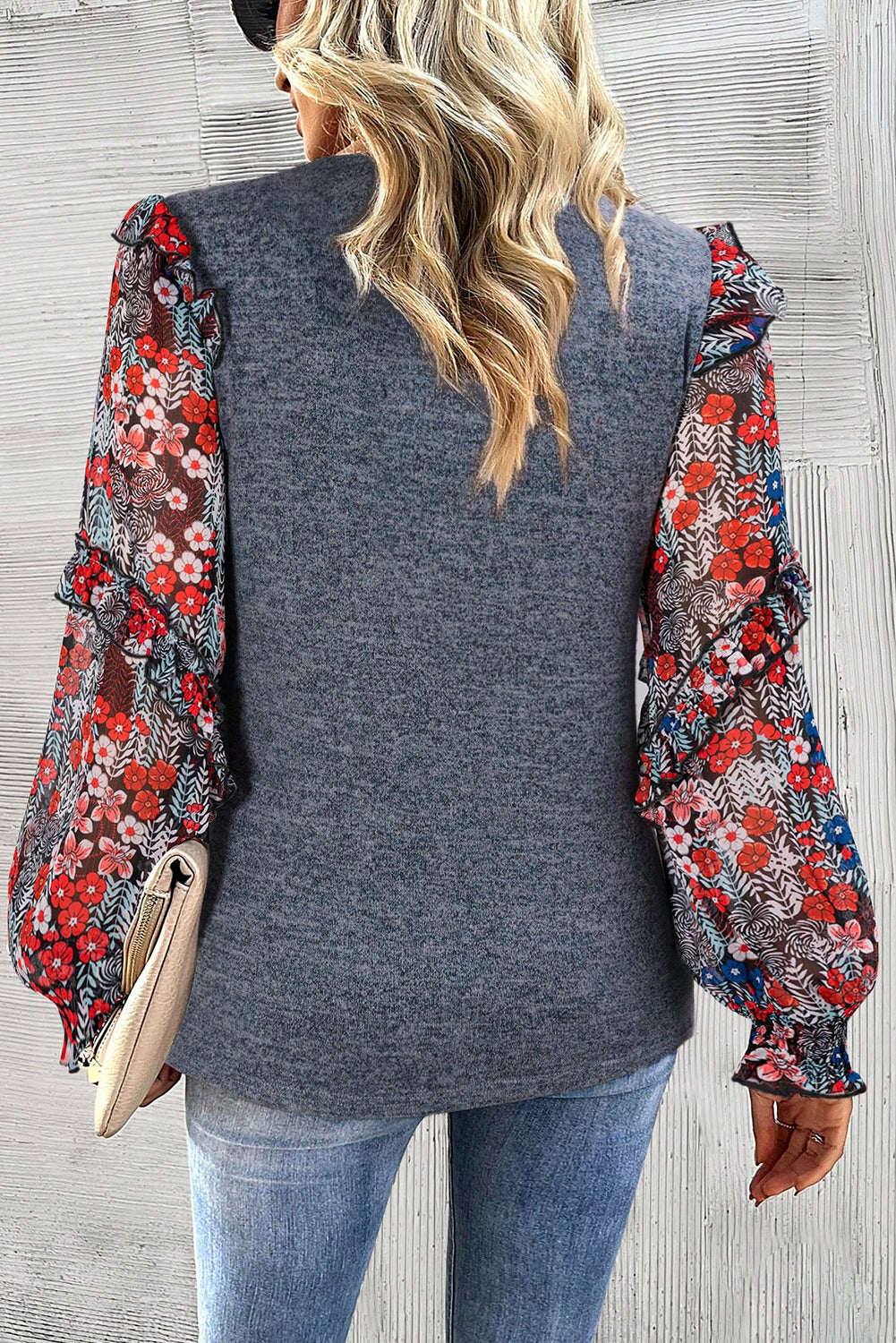 Celeste| Modern and versatile winter top