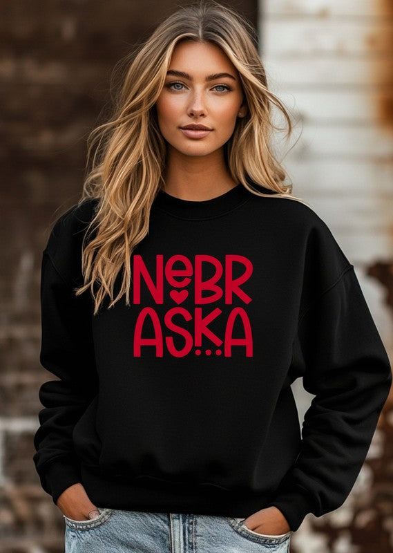 Nadine | Nebraska Cozy Graphic Sweatshirt
