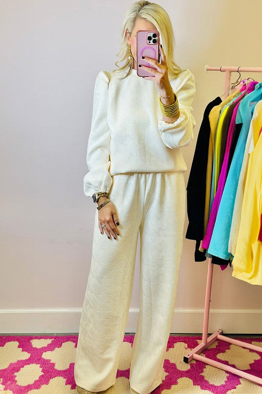 Angelica | Women's structured puff sleeve top and pants set