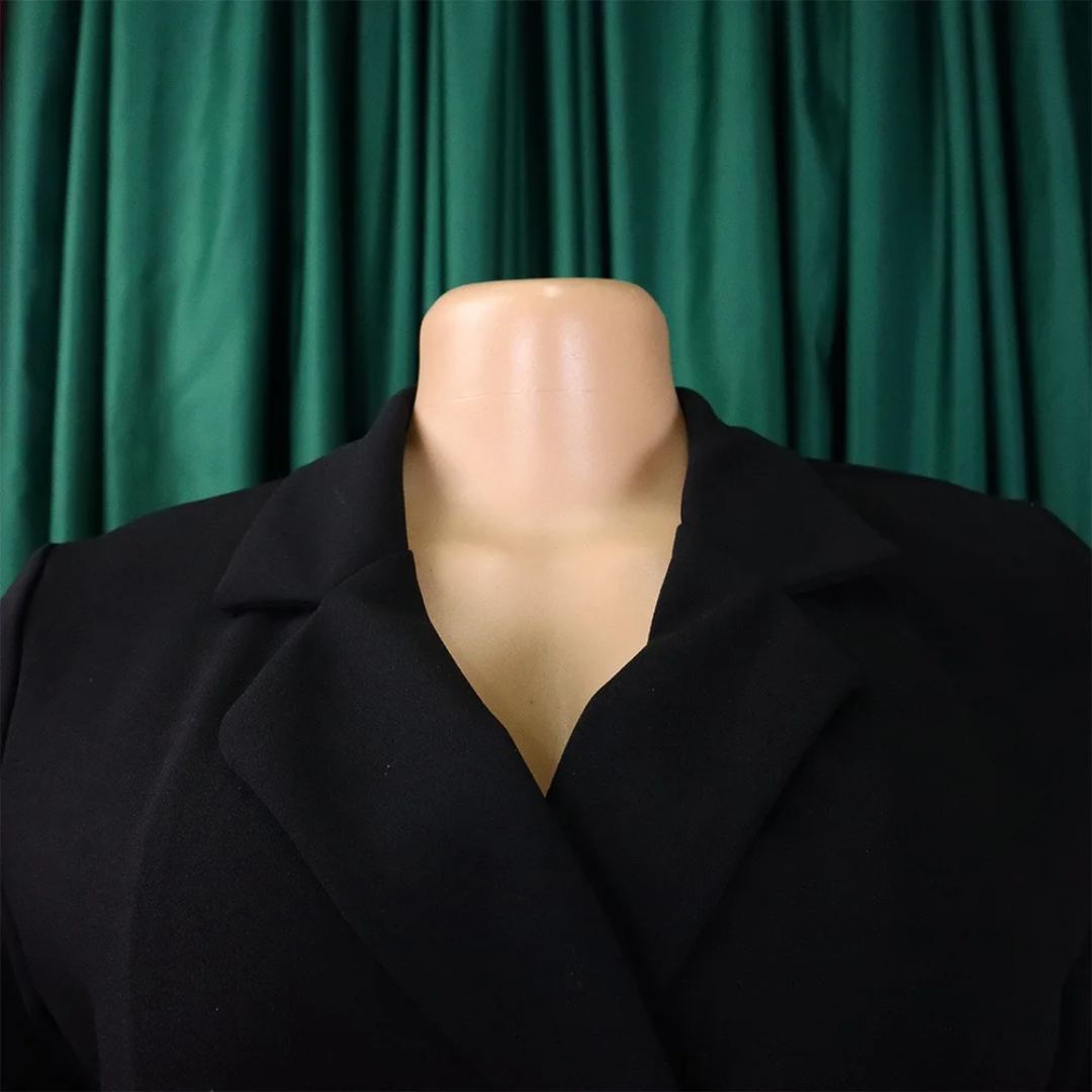 Noelia | Elegant and versatile winter garment