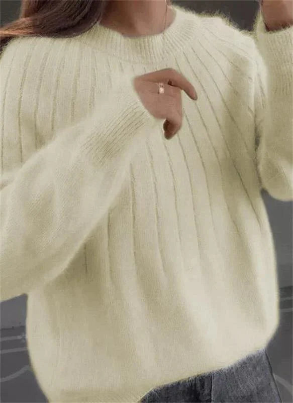 Daniela | Timeless and stylish winter sweater
