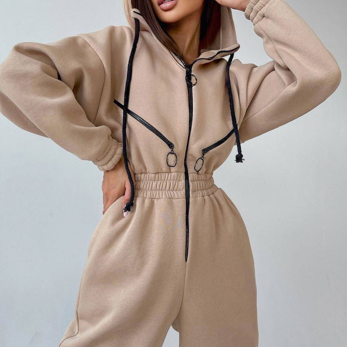 Lorena | Sweatshirt with hood and waist