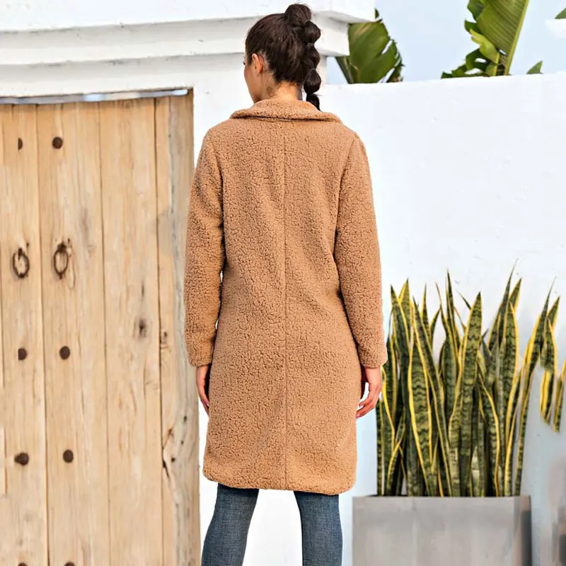 Gertrudis | Effortless and chic winter garment