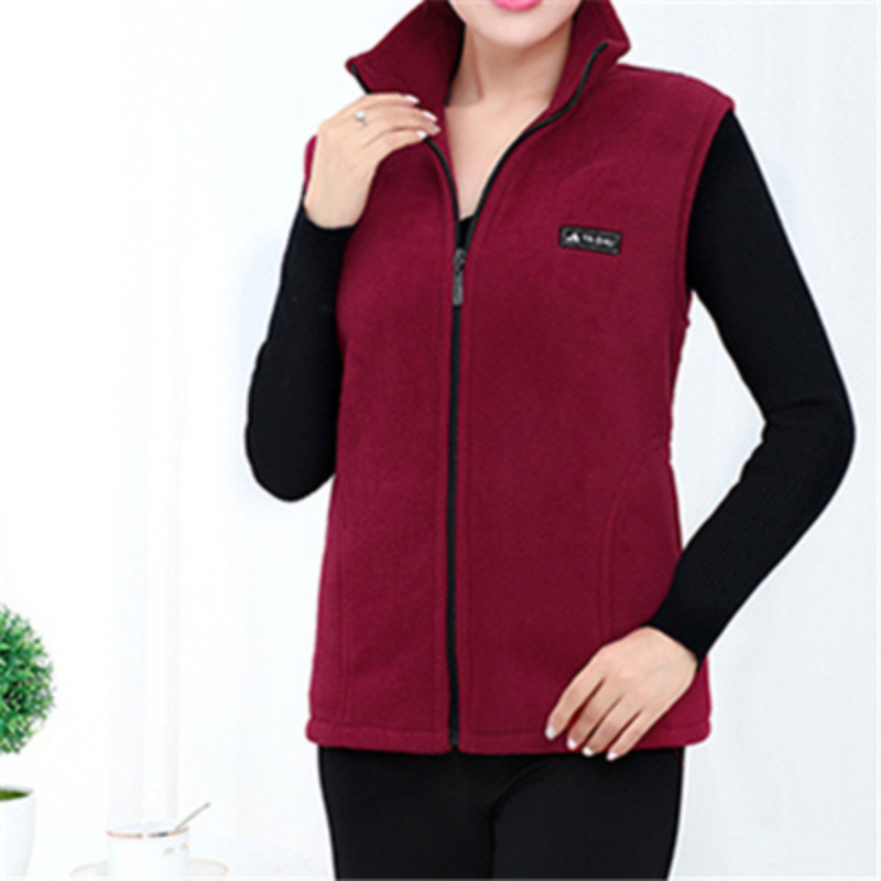 Camille | Modern and fashionable winter clothing item.