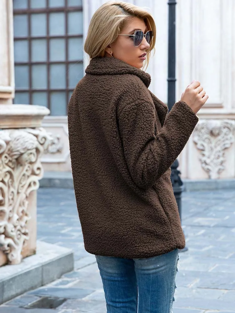 Viviana | Chic and versatile winter garment