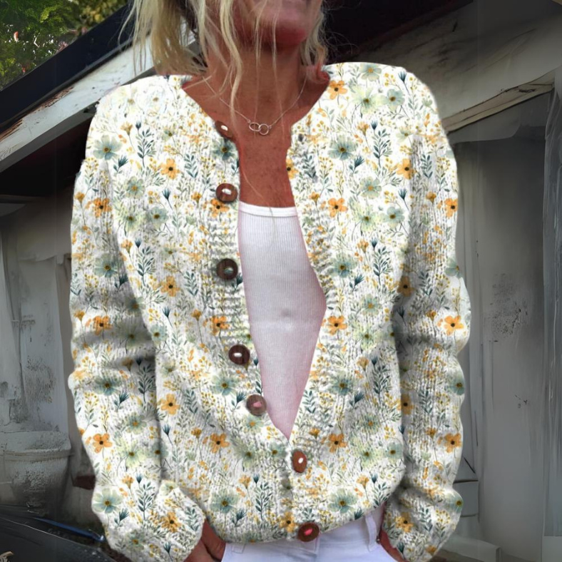 Antonia | Beautiful and warm floral print cardigan.