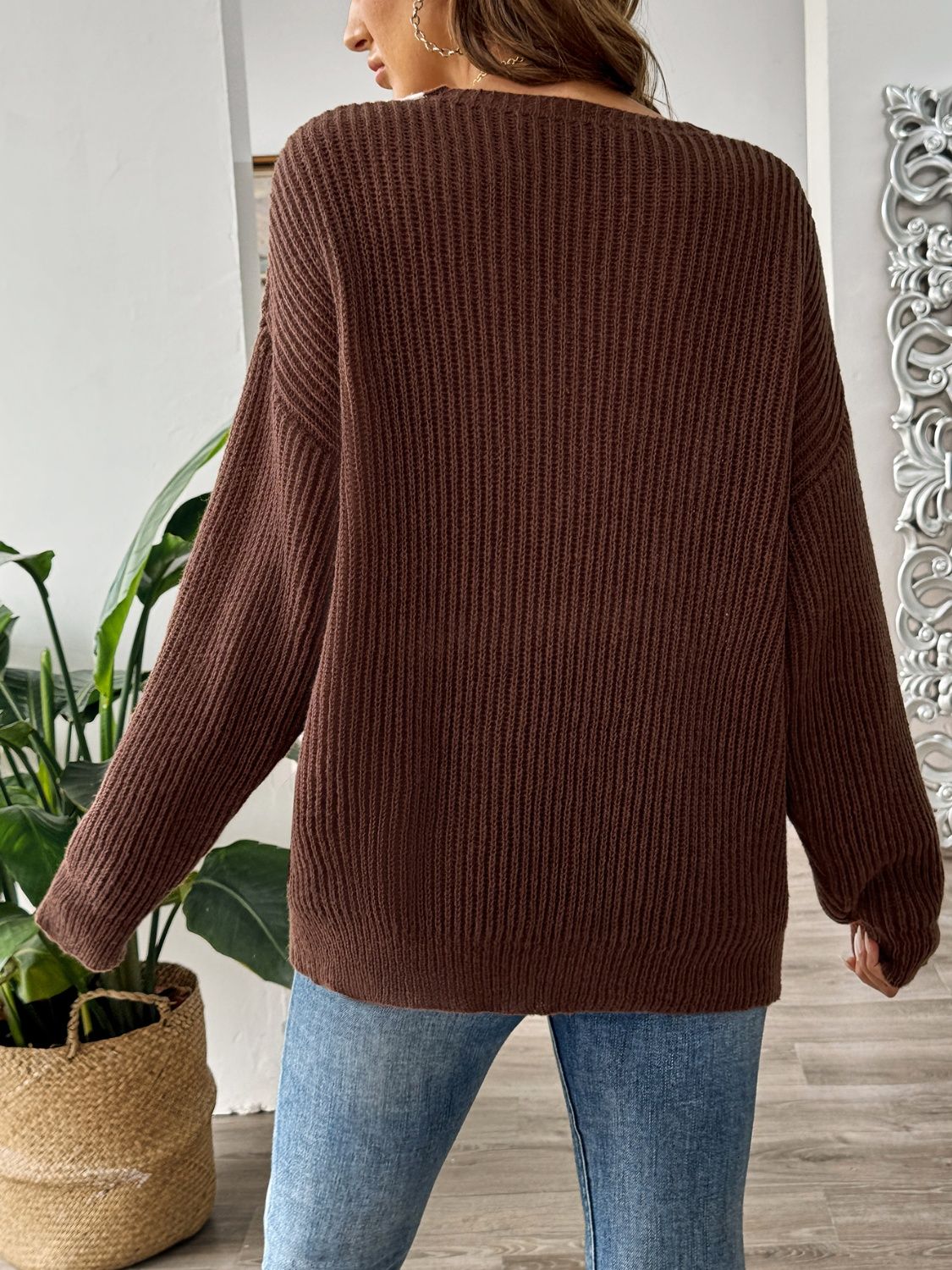 Martina | Contrasting colored sweater with long sleeves and dropped shoulders