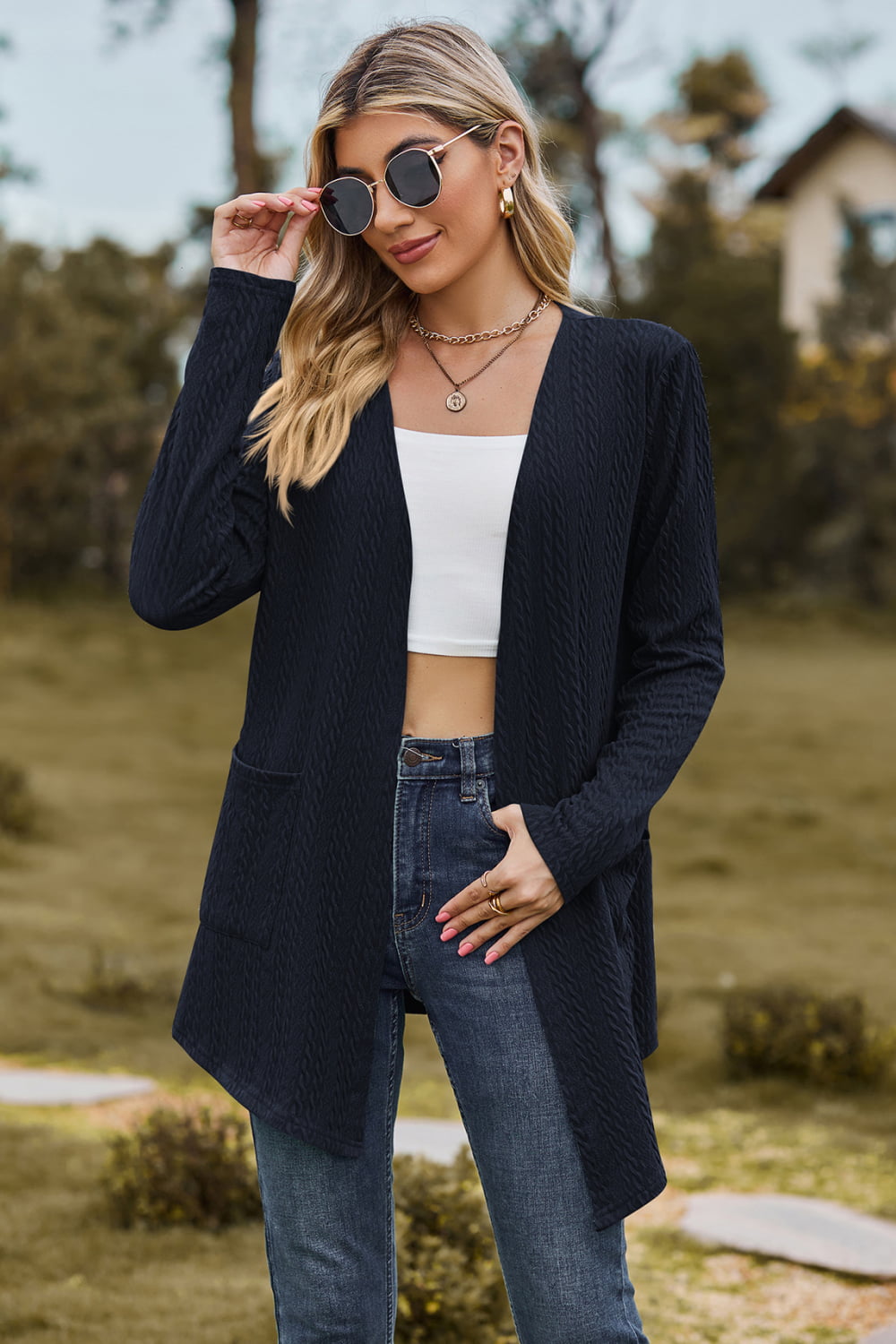 Ariadna | Trendy and elegant winter cardigan
