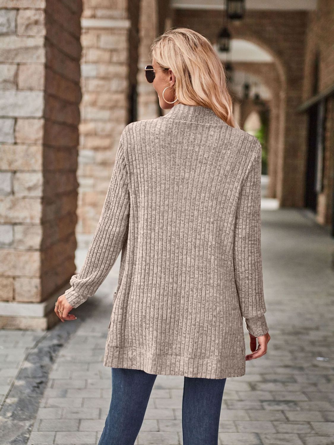 Patricia | Timeless and elegant winter cardigan