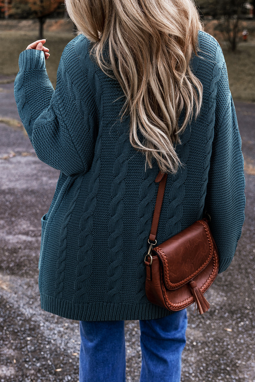 Xenia | Casual and stylish winter cardigan