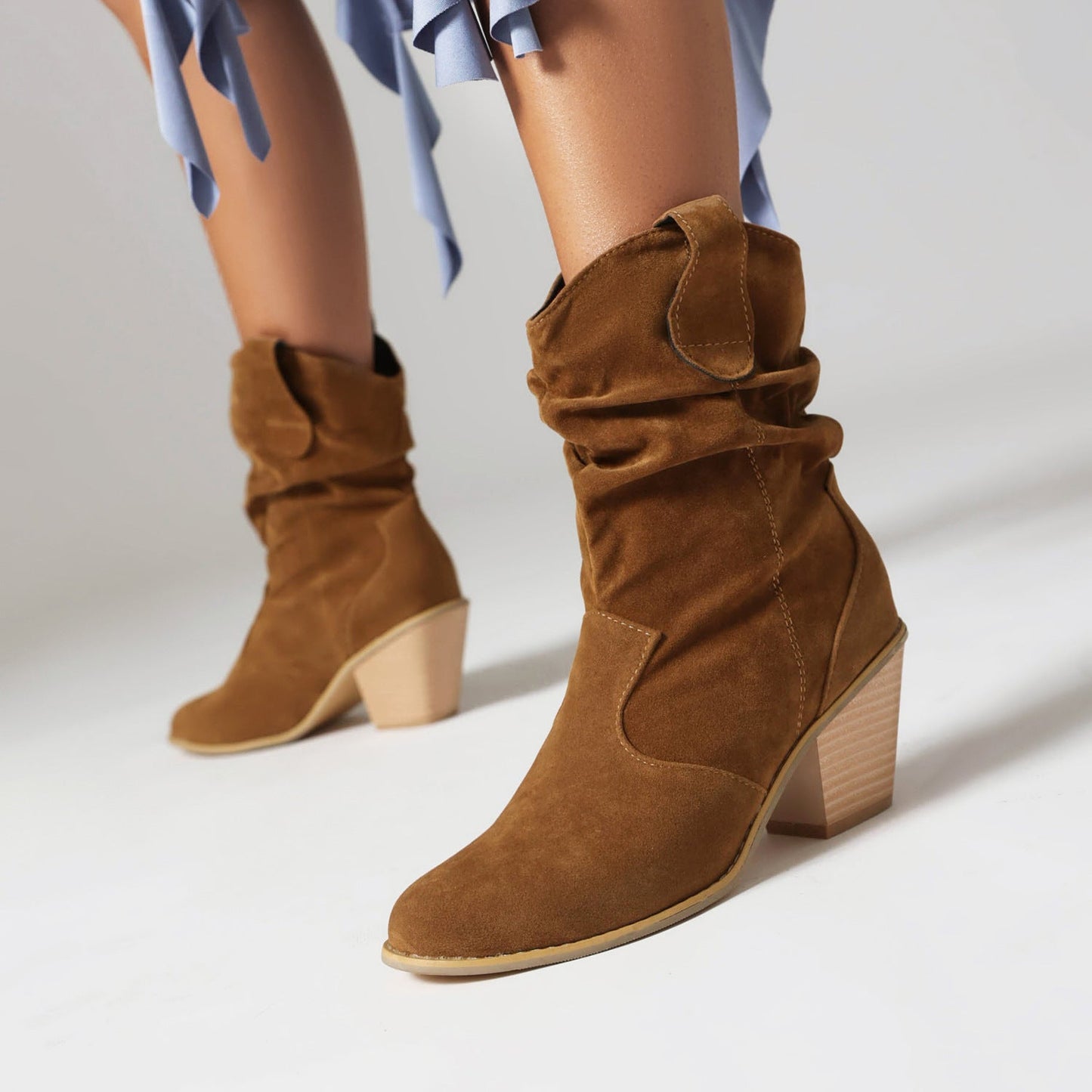 Patricia | Stylish and supportive orthopedic boots.