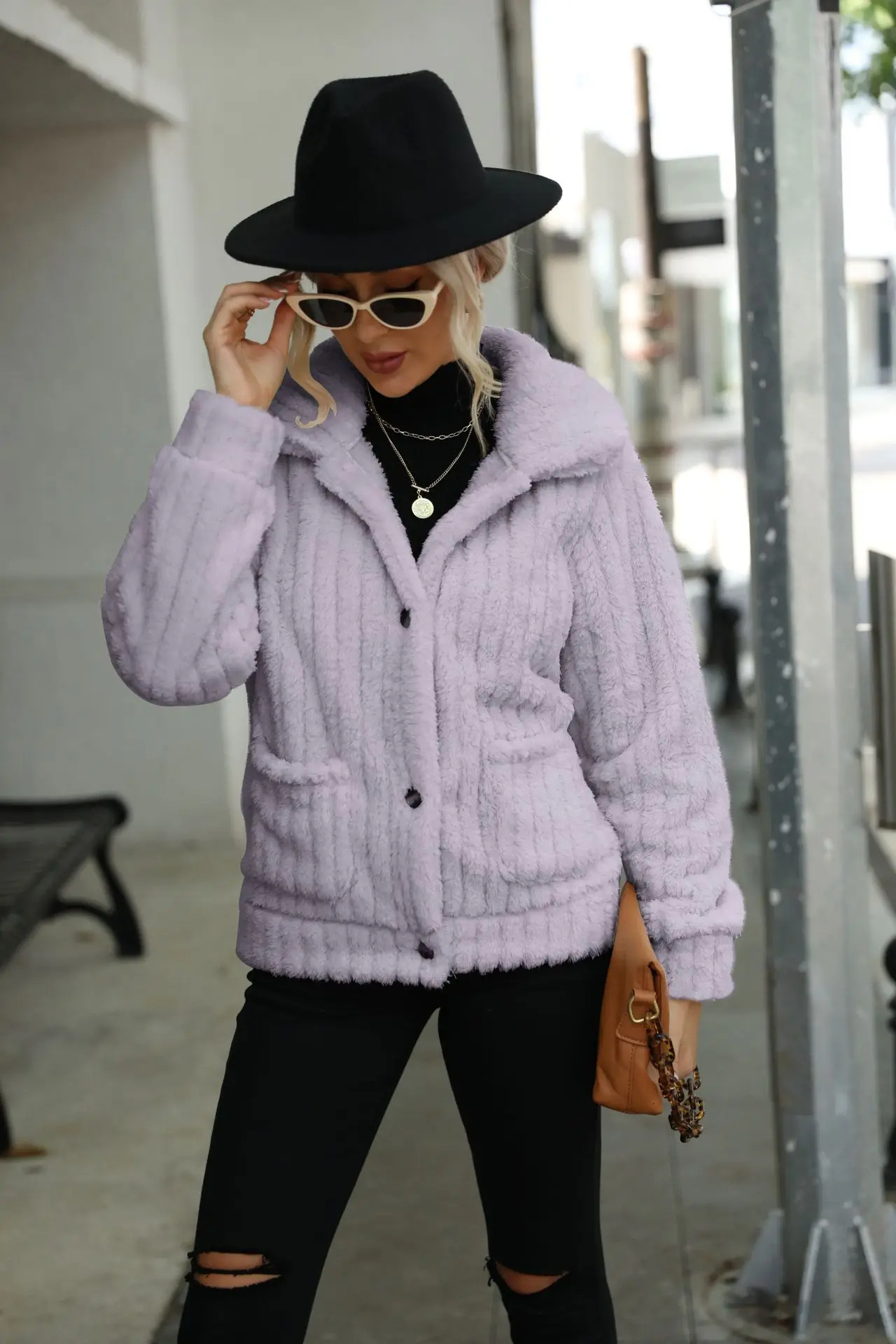 Vittoria | Chic and relaxed winter garment