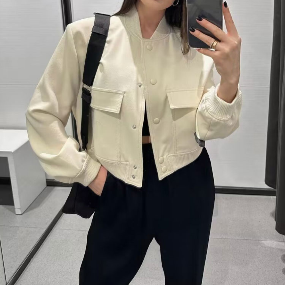 Cristina | Elegant and casual winter garment