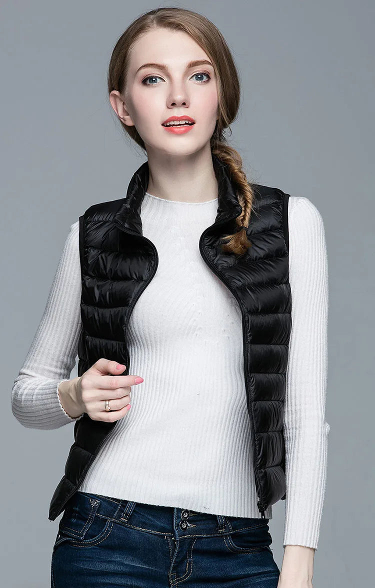 Jimena® | Ultralight, sleeveless, elegant half jacket for women