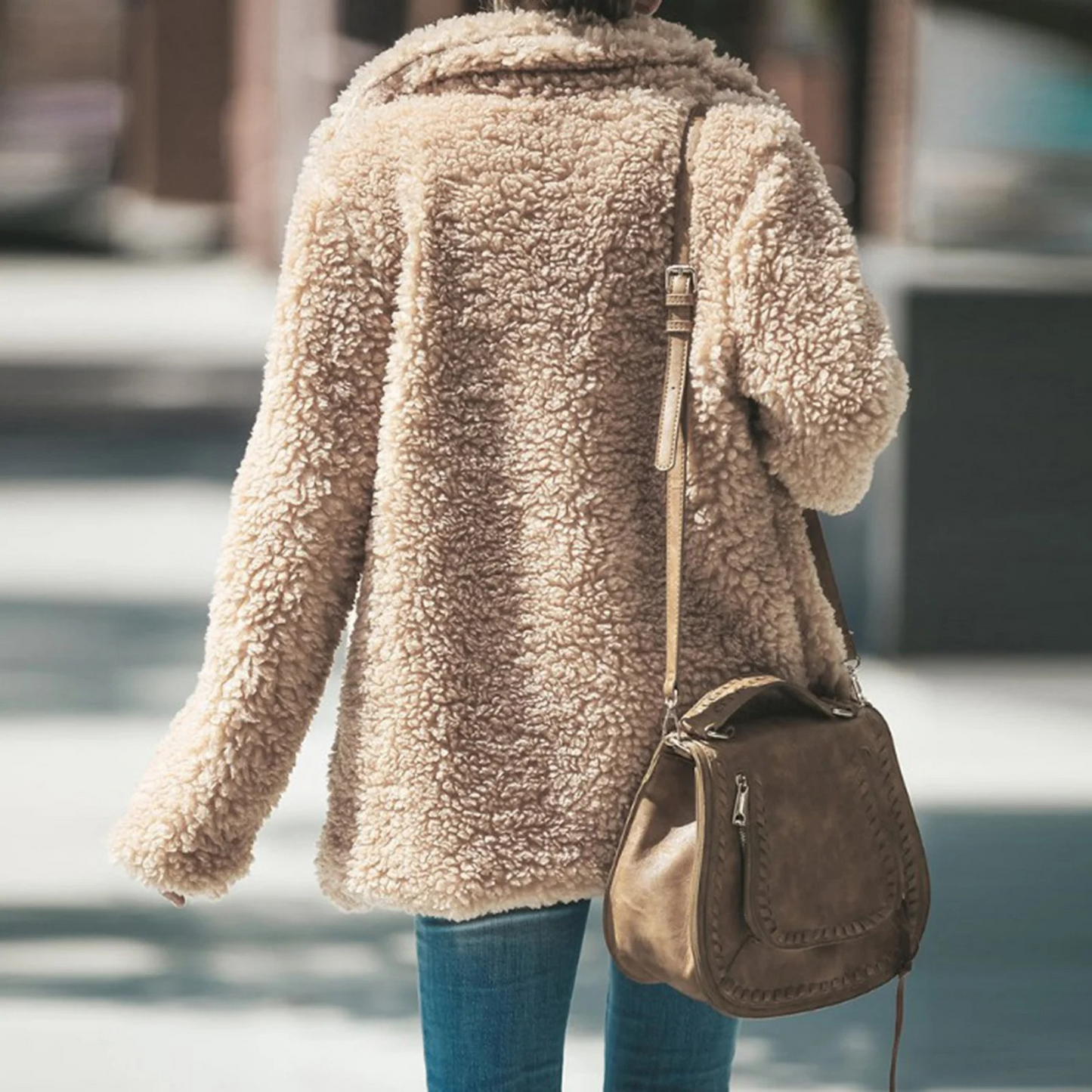 Katia | Simple and stylish winter garment