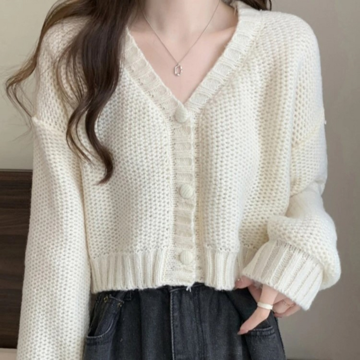 Natividad | Modern and comfortable winter cardigan
