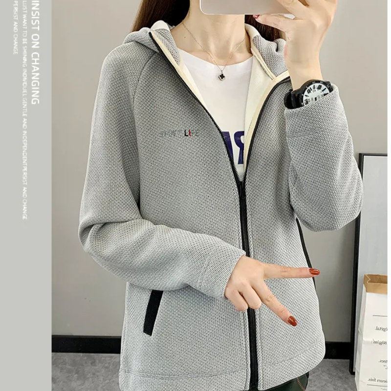 Barbara | Stylish and elegant winter garment