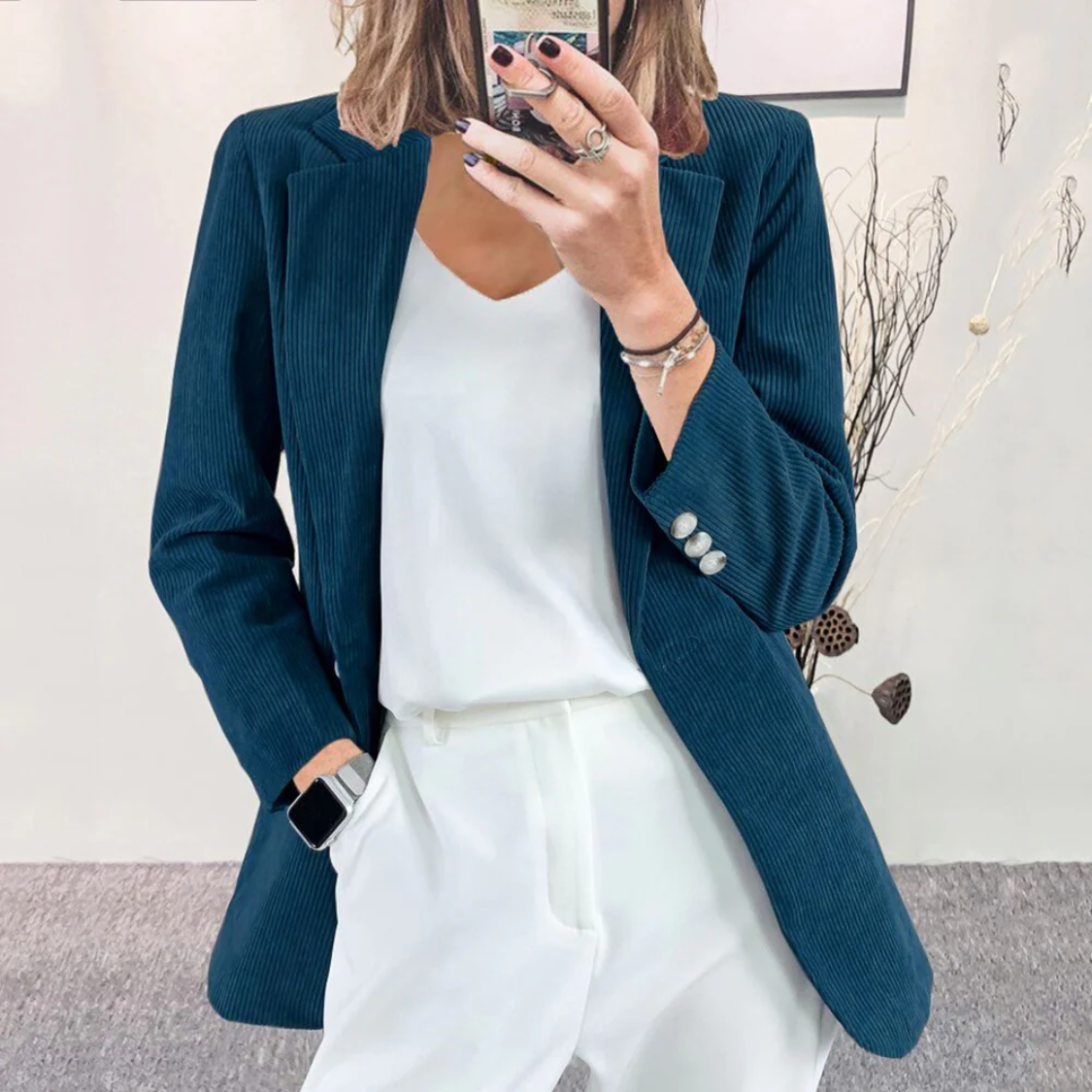 Zulema | Classic and elegant winter garment