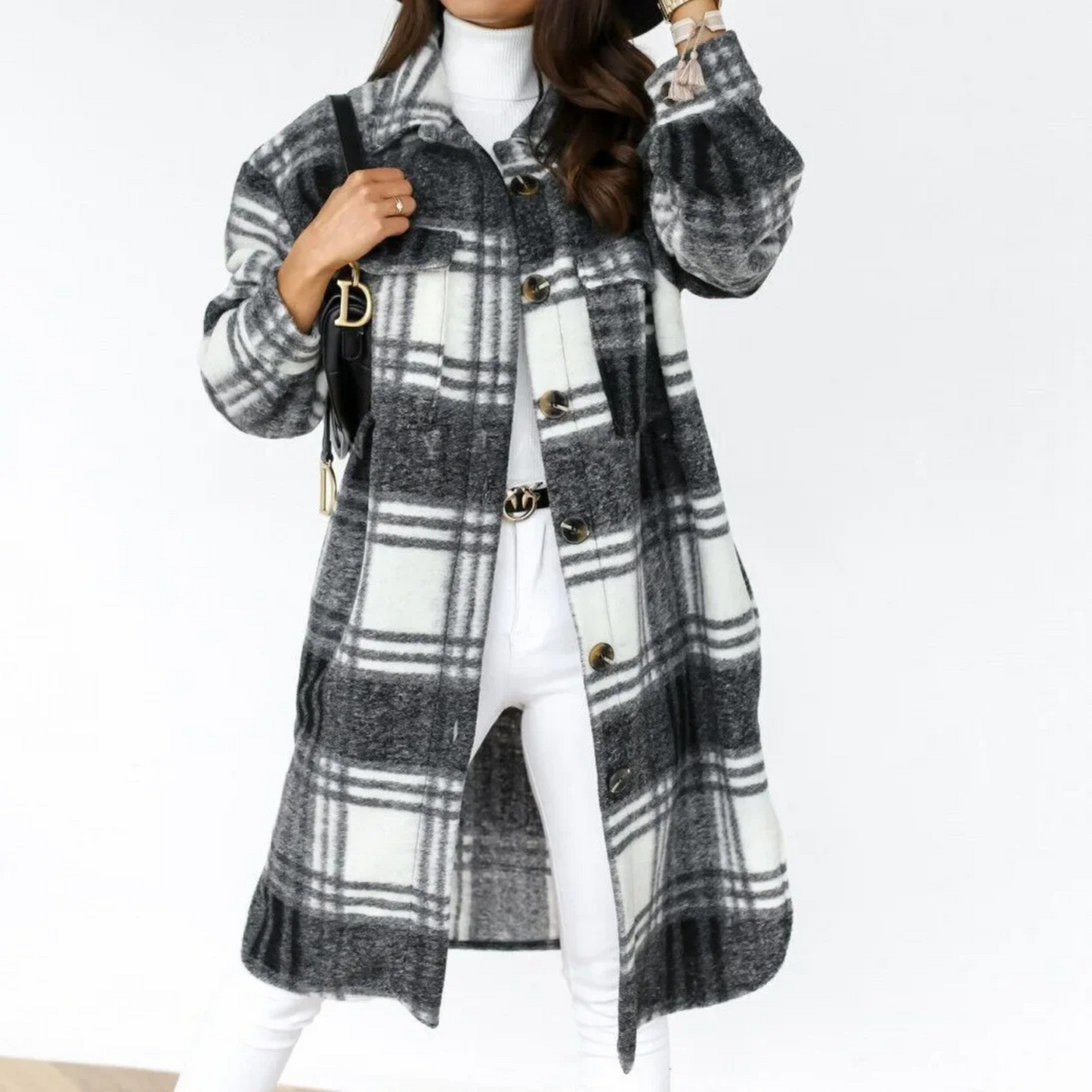 Leila | Classic and elegant winter garment
