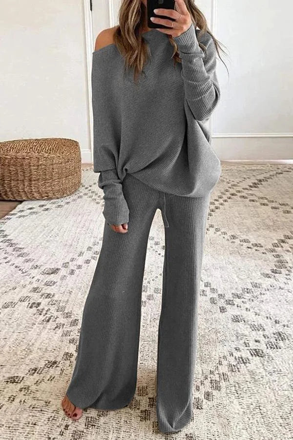 Lorena| Tailored and elegant winter garment