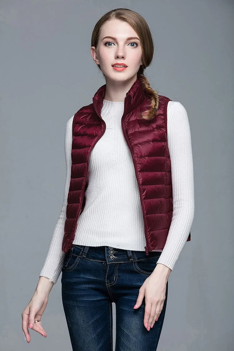 Jimena | Ultralight, sleeveless, elegant half jacket for women