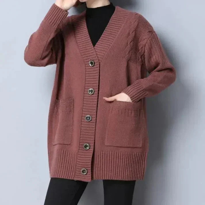 Samanta | Fashionable and effortless winter cardigan