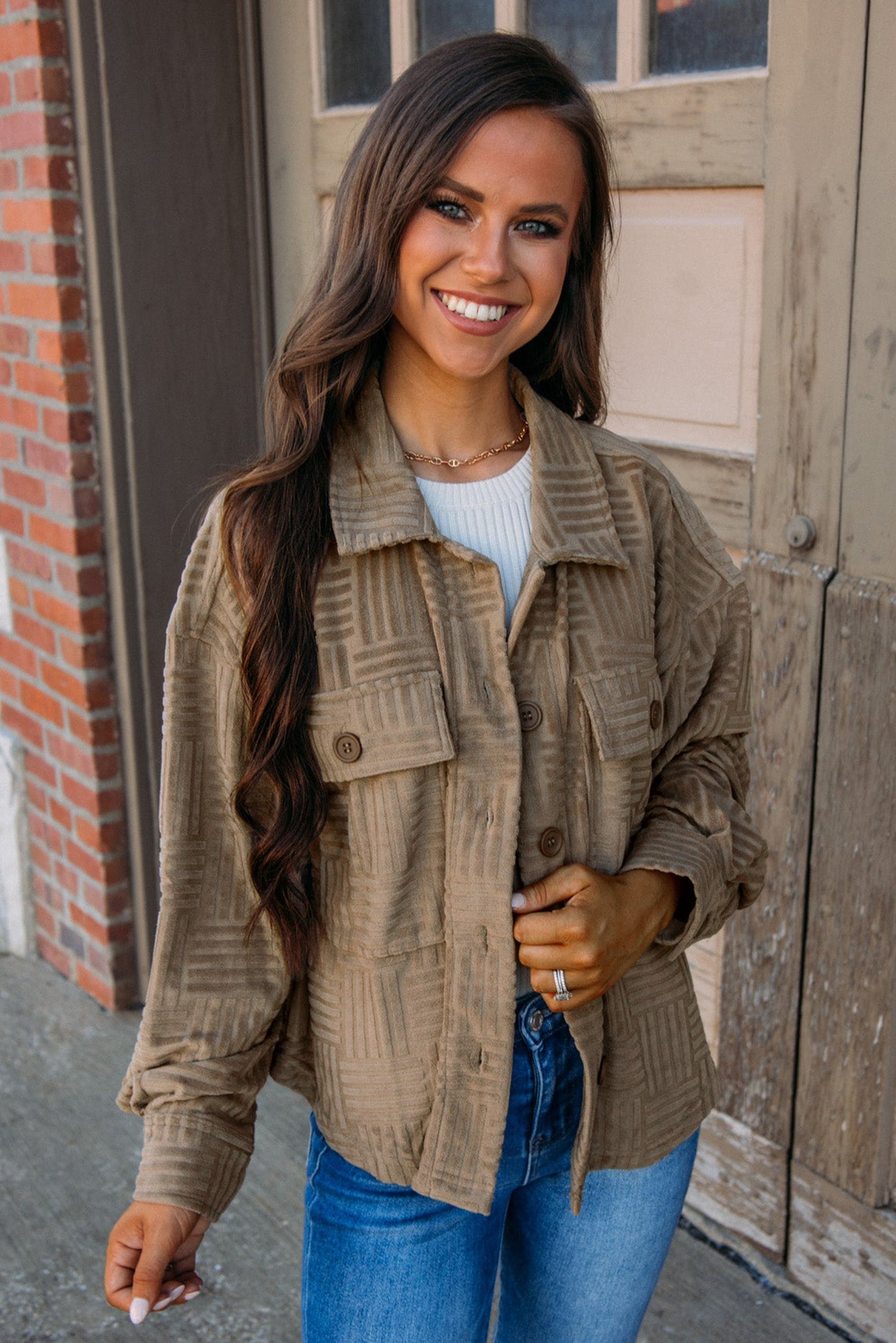 Fatima | Fashionable and minimalist winter garment